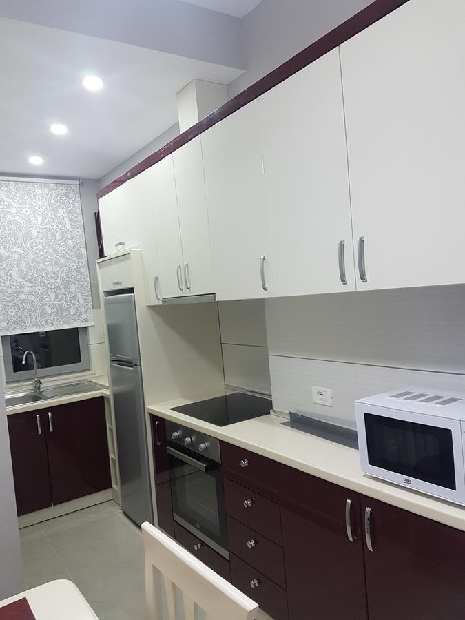 City Center Apartment Тирана Экстерьер фото
