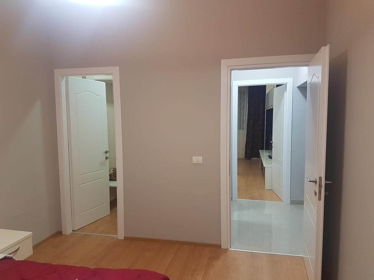 City Center Apartment Тирана Экстерьер фото